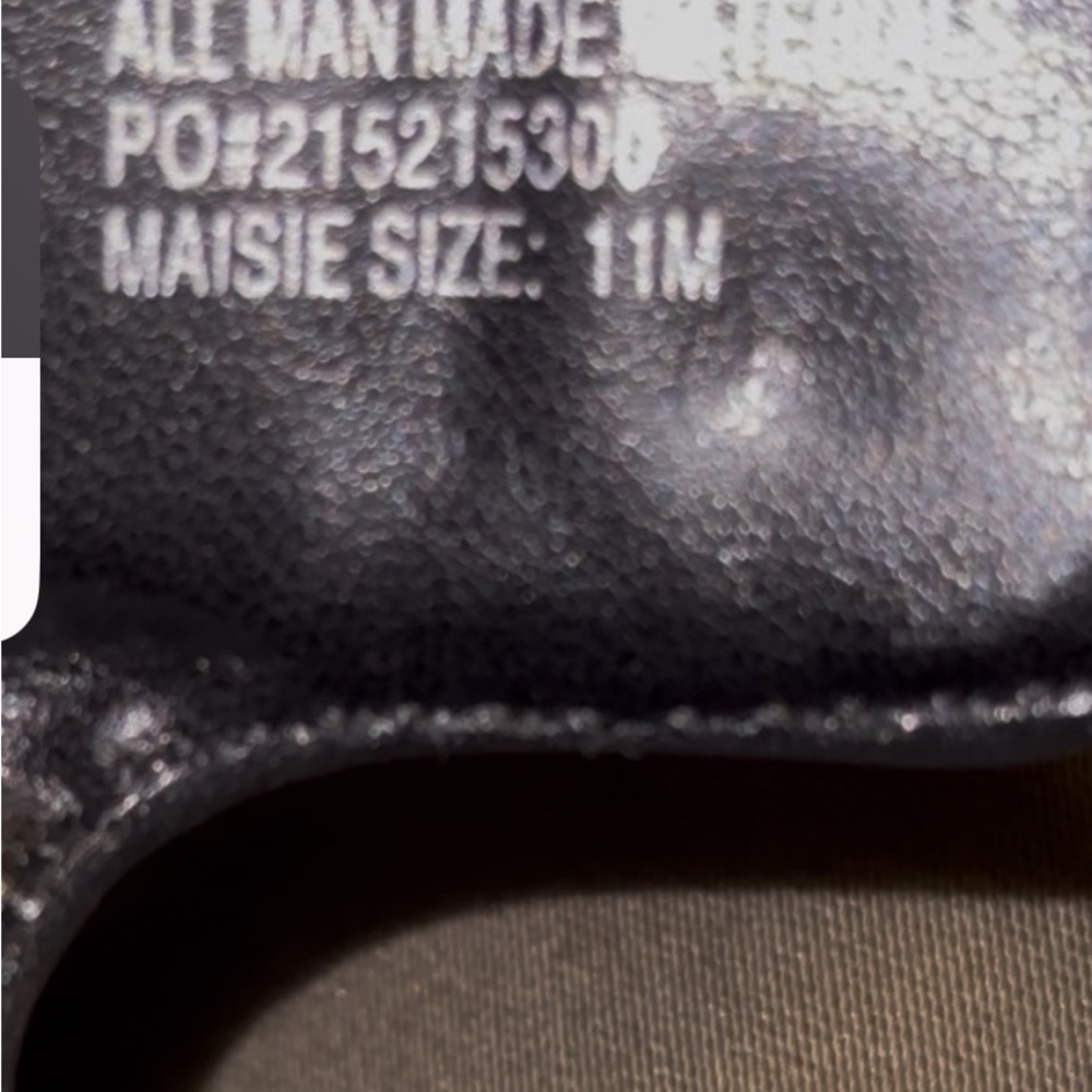 NEW. Steve Madden New York. Womens US 11  Mona Sandals - Picture 6 of 6
